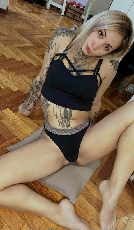 luzzchan model nudes pics