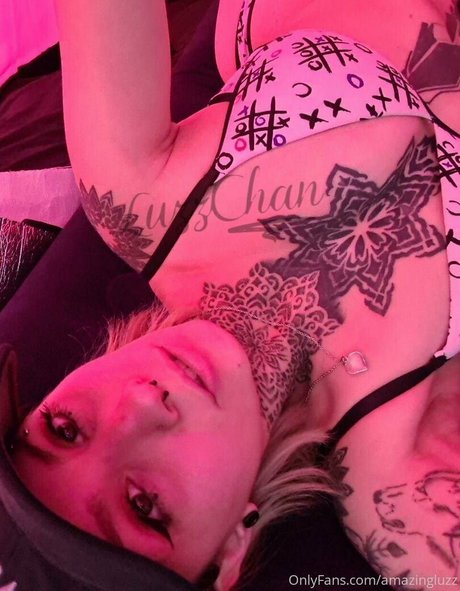 luzzchan pornstar nudes photos
