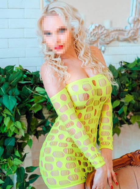 lanueta21 hot pornstar photo