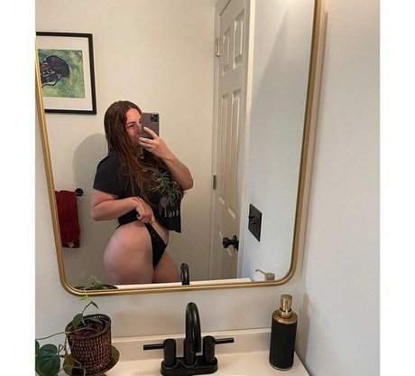 bathroom fuck onlyfans exclusive img