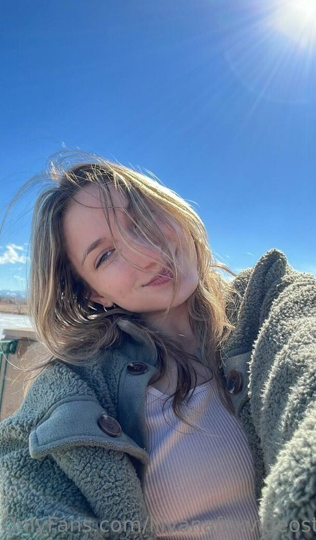 lilyanafoxvideostore art pornstar pictures