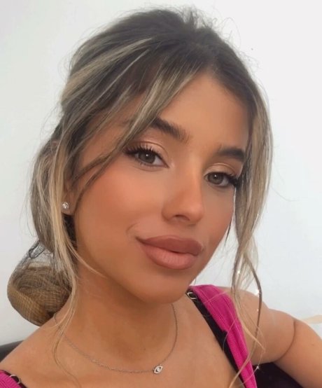 Eden Nimni adult star photo