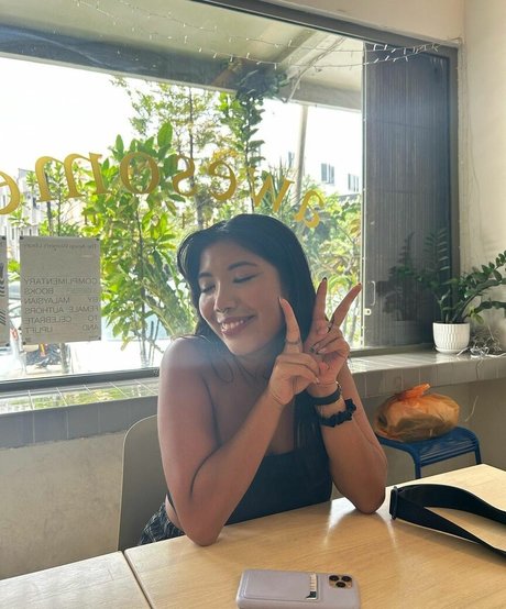 anal dildo onlyfans free nude gallery