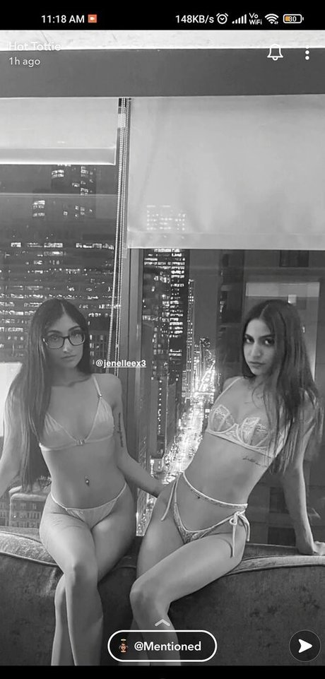 Hot Tottie nice actress pictures