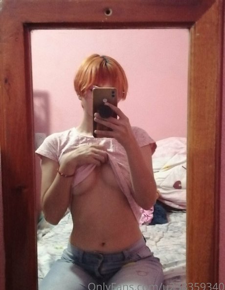 thecluest hot actress picture