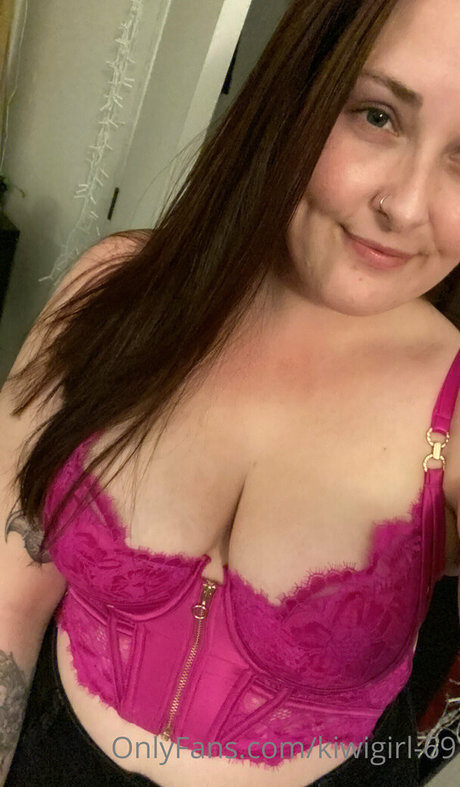 kiwigirl 69 pornstar perfect images