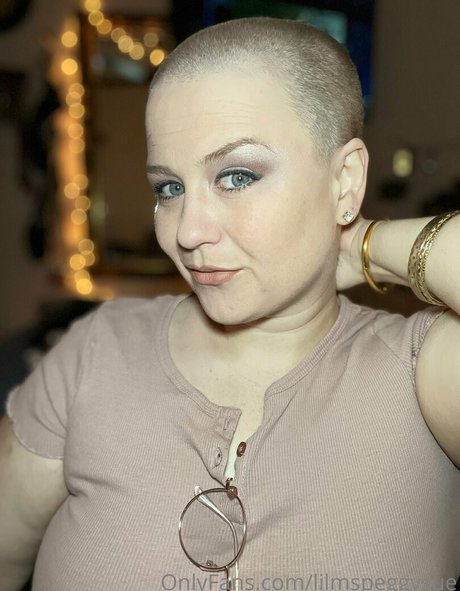 asian petite onlyfans exclusive images