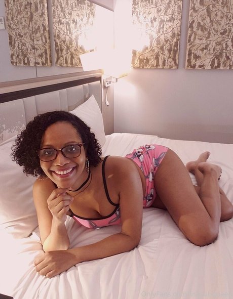 lisasubqueen pornstar high quality photos