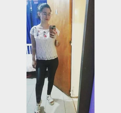 babyflorcita star naked pictures