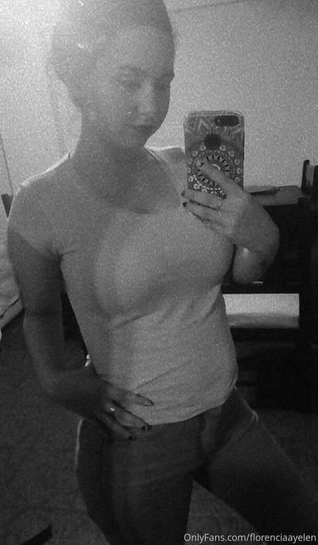 babyflorcita exclusive actress photo