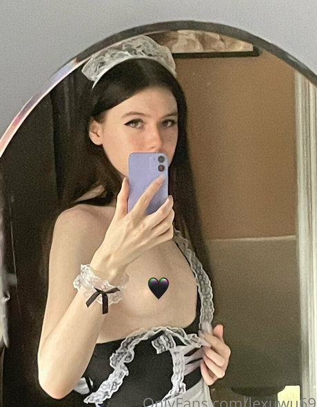 lexuwu69 pornstar hot gallery