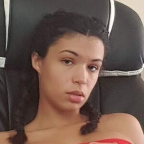 authenticallyanais high quality actress photo