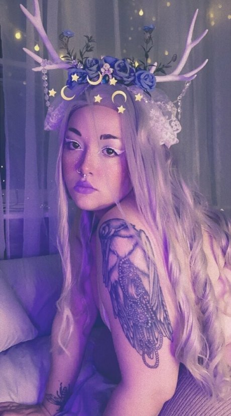 vivelavivienne model top images