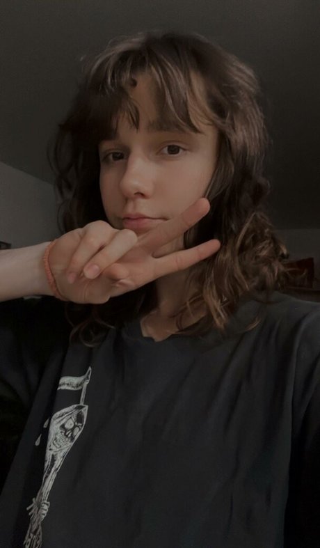 Mossy Barmales hd actress pics