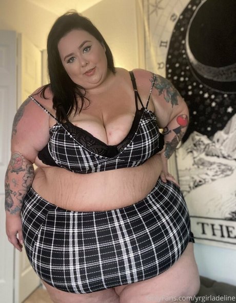 ebony midget onlyfans erotic photos