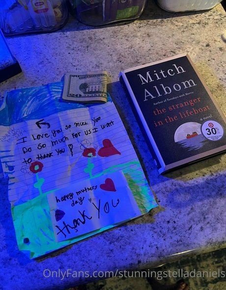 stunningstelladaniels model beautiful pic