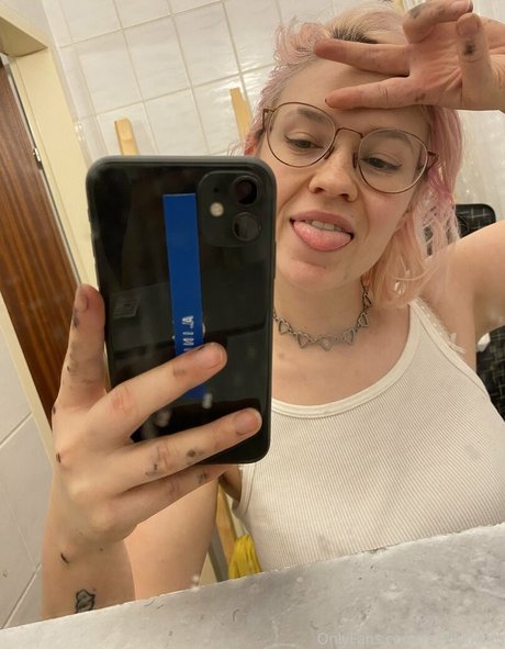 marilynwho exclusive star pic