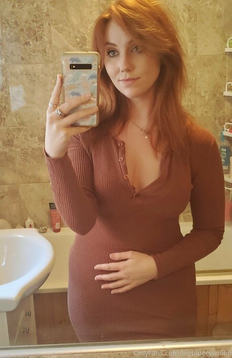 small onlyfans free nude gallery