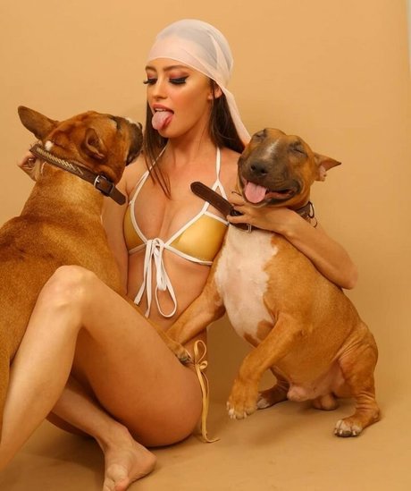 Rita Bokman model art photo