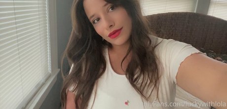 luckywithlola Profile Pic