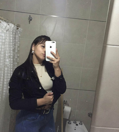 sofiaa21 pornstar hd images