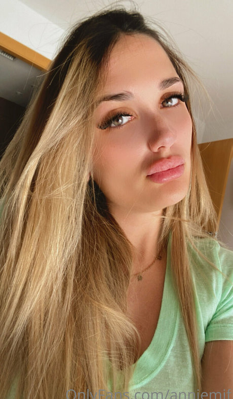 anniemif naked pornstar archive