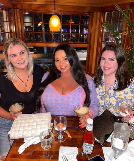 shemale outdoor onlyfans best archive