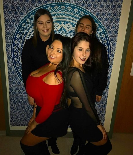 asian influencer onlyfans hot pic