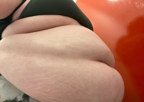 growing piggy1305 best actress photo