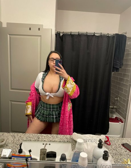 milf glasses onlyfans exclusive archive