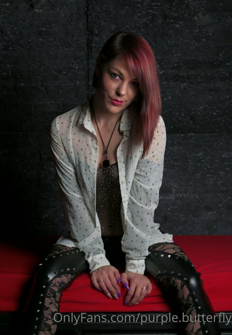 purple butterfly star nudes photos