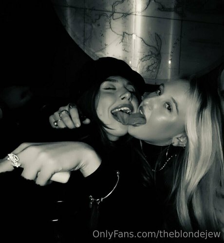 theblondejew star pretty photo