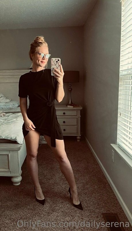 Dailyserena free model img