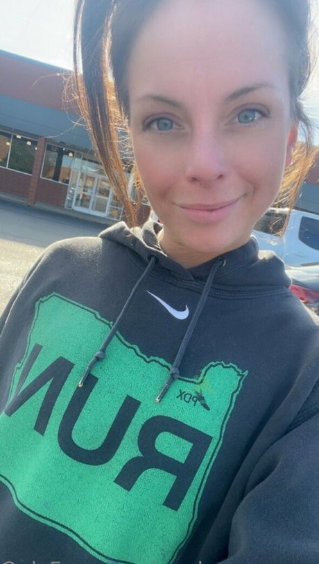 mademamamad model free galleries