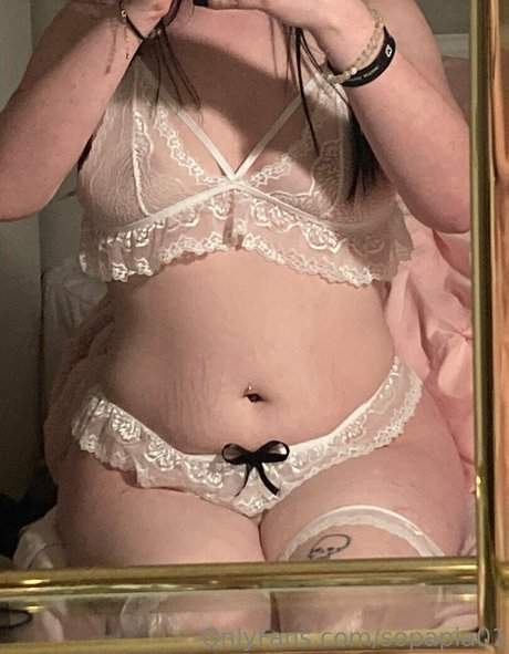 sopapia01 erotic actress pics