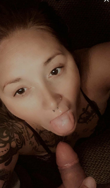 curvyqueenpromo star beautiful photo