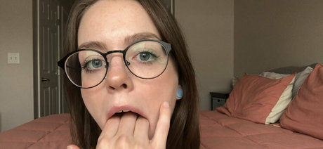 heyimella star sex galleries