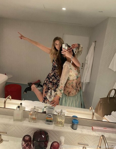 blonde famous onlyfans naked archive