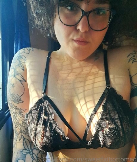 sweetfatbottomed model art pictures