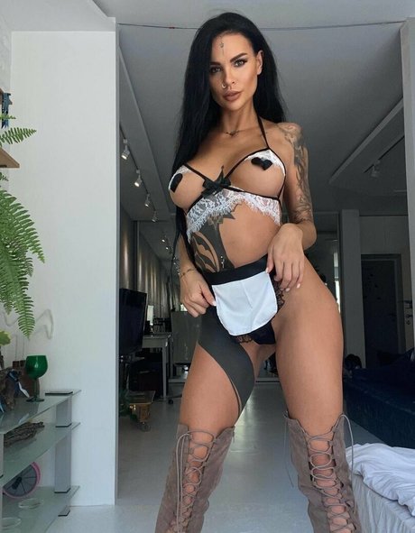 sunny free pornographic actress galleries