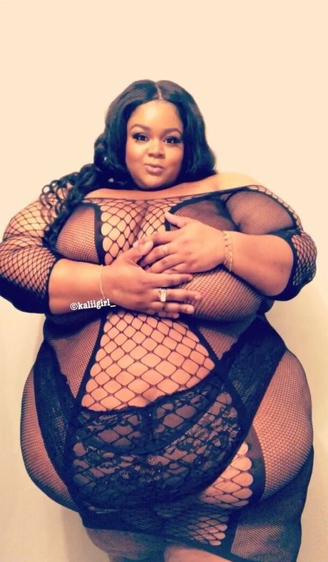 bigbabii best model photo