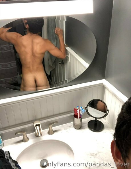 japanese schoolgirl onlyfans nudes pic