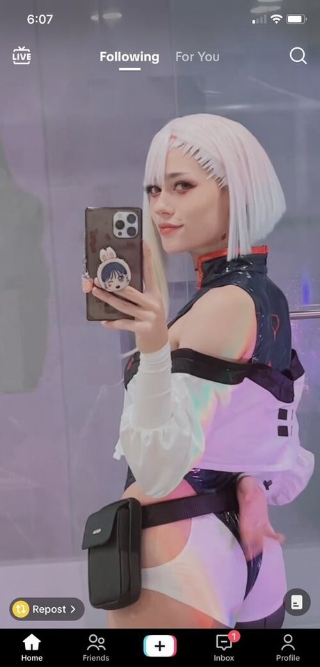 _nineiota model nudes photos