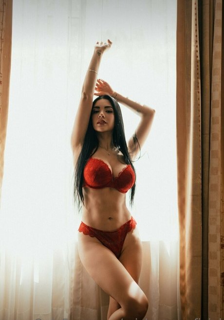 Michelle Perez erotic model archive