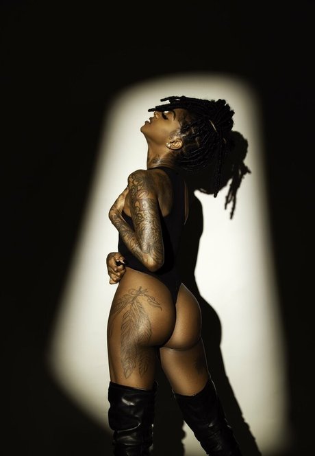 pawg threesome onlyfans hot sex images