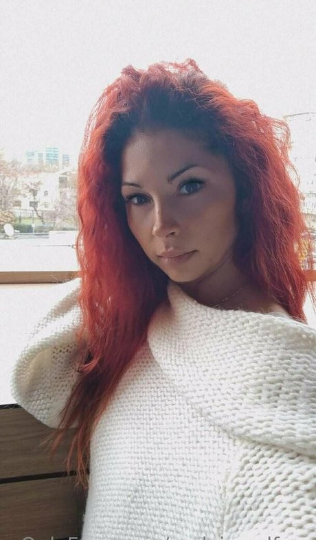 curlyjewelfree pornstar exclusive photos