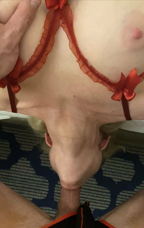 latina blowjob onlyfans nice img