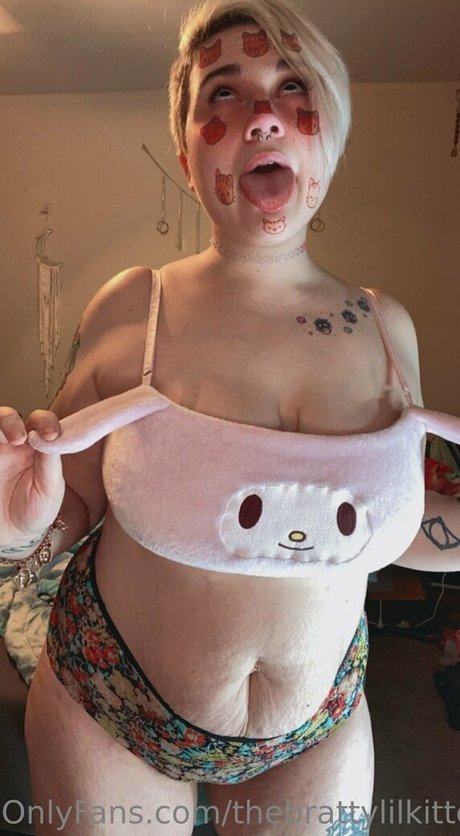 thebrattylilkitten star hd images