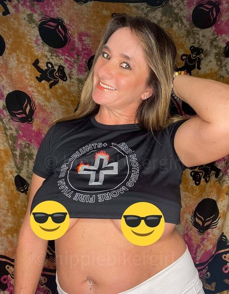 blonde famous onlyfans free porn picture