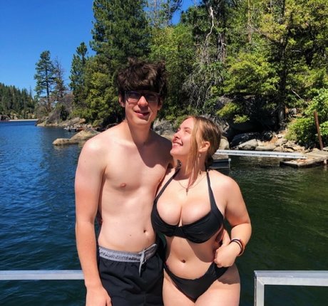 bbw lesbian onlyfans adult picture